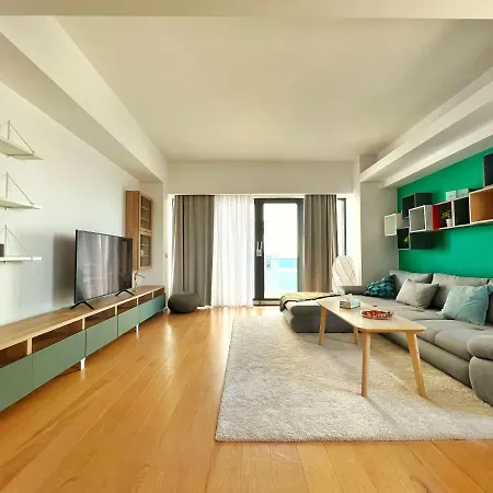 Luxury Beachfront - Quite Area, 100 Sqm Köstence