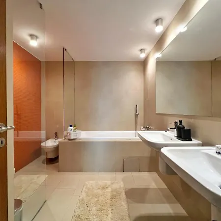 Daire Luxury Beachfront - Quite Area, 100 Sqm *