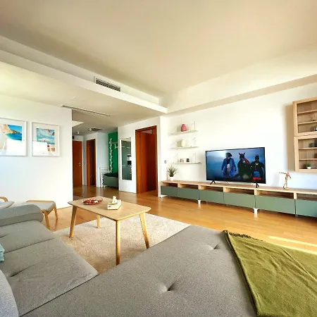 Luxury Beachfront - Quite Area, 100 Sqm Köstence